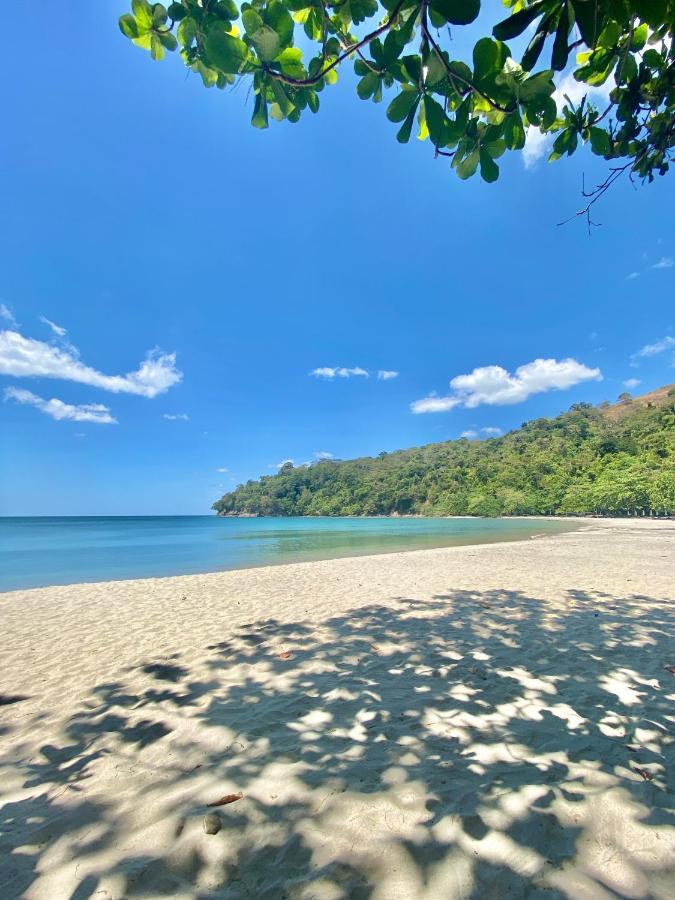 Playa La Caleta Bataan Morong (Bataan) Exterior foto